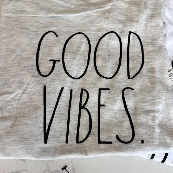 Lot of 14 Rae Dunn Graphic Short Sleeve T-Shirts ALL NEW Women's Size XS-XL - Picture 14 of 16